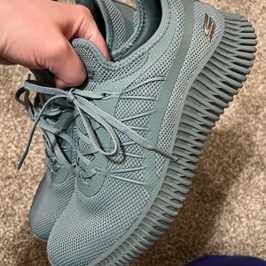 Skechers bobs sport geo tennis shoes